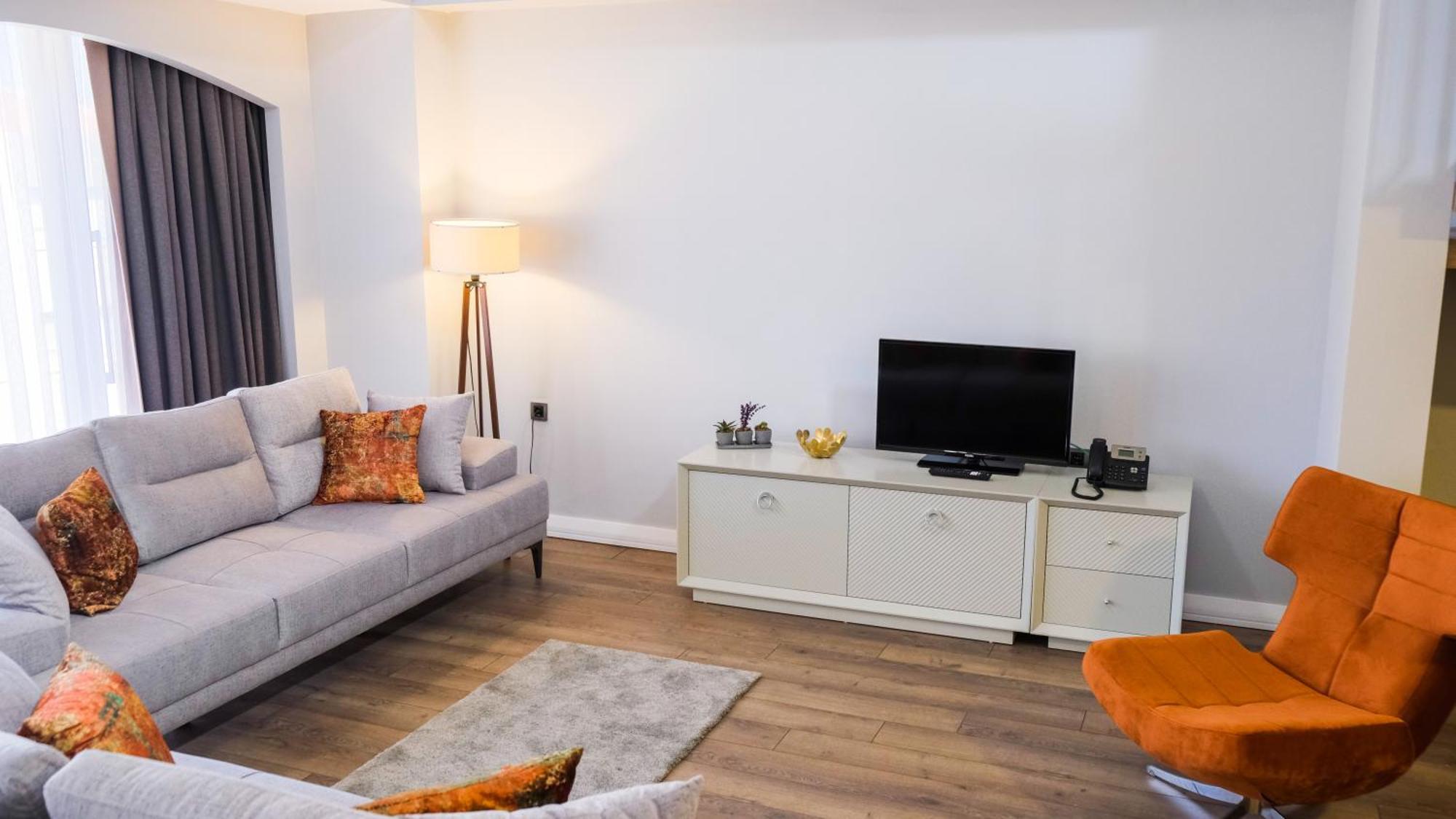 Myway Deluxe Alsancak Hotell Izmir Exteriör bild
