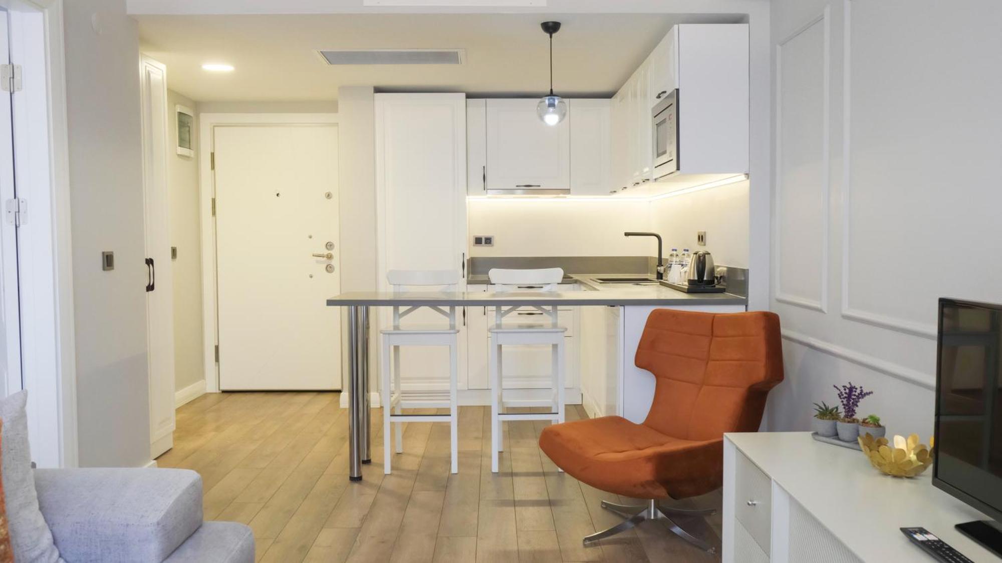 Myway Deluxe Alsancak Hotell Izmir Exteriör bild